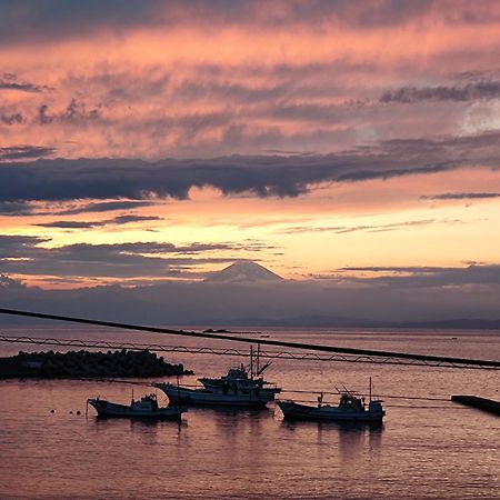 南葉山 - Seaside Cabin In Minami-Хаяма Экстерьер фото