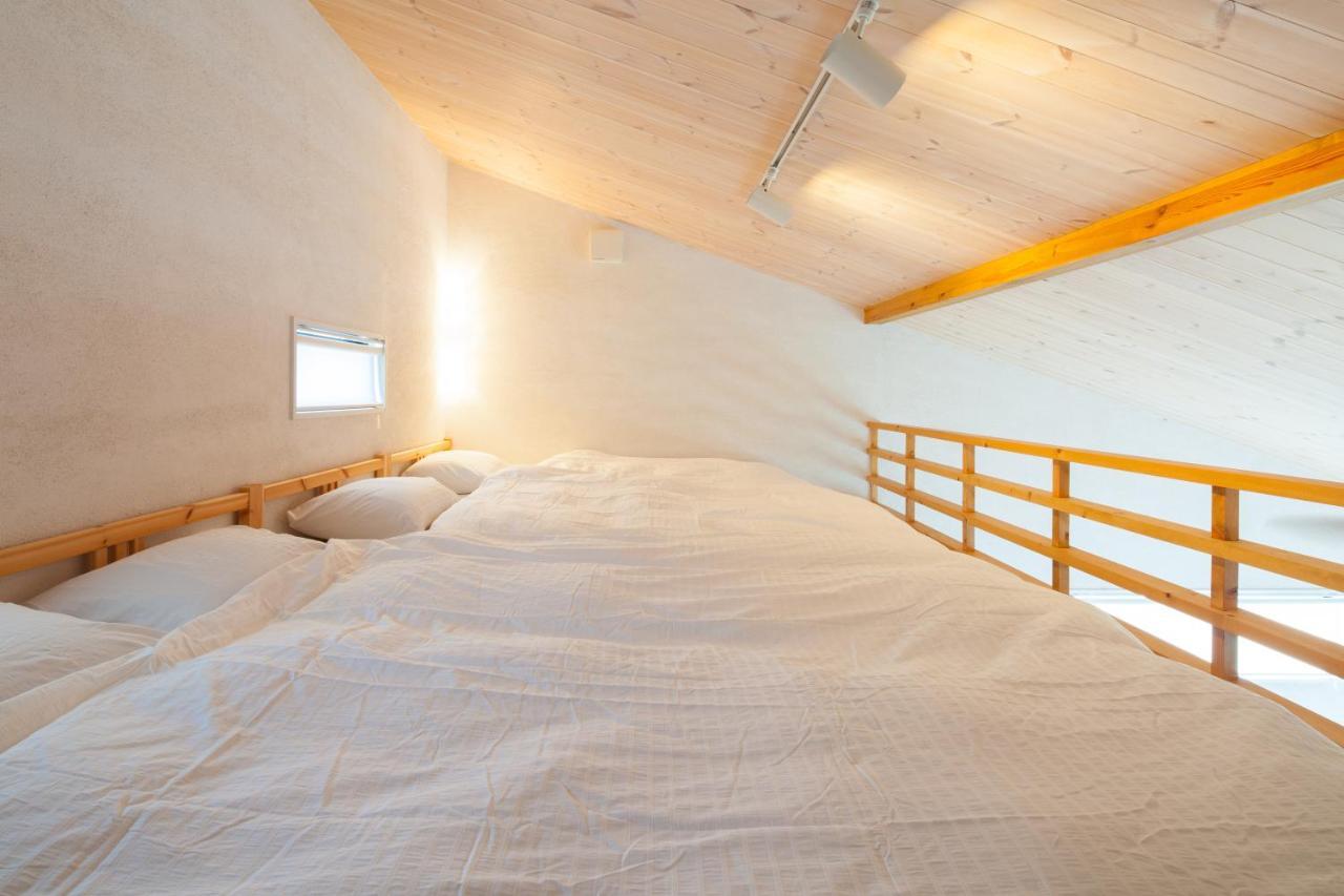 南葉山 - Seaside Cabin In Minami-Хаяма Экстерьер фото